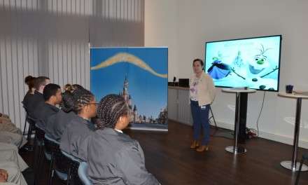 DISNEYLAND PARIS SUPPORTS PROFESSIONAL INTEGRATION OF UNSCHOOLED YOUTHS