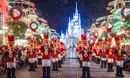 Mickey’s Very Merry Christmas Party Fills 21 Nights With Holiday Cheer in 2016