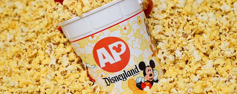 Passholders: Enjoy a Limited-Time Offer for $1.00 Popcorn and $1.00 Sipper Refills