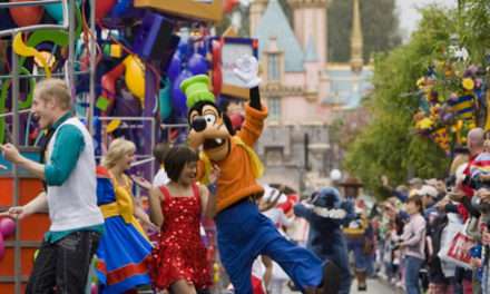 13 Things You Only Know if You’re a Disney Parks Fan