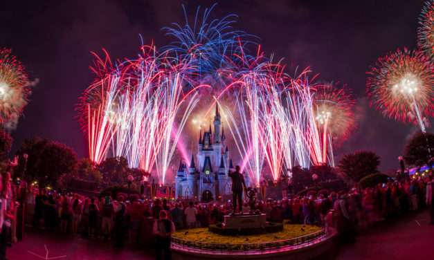 Watch Our #DisneyParksLIVE Stream of Disney Fireworks on Monday, July 4, at 8:50 p.m. ET