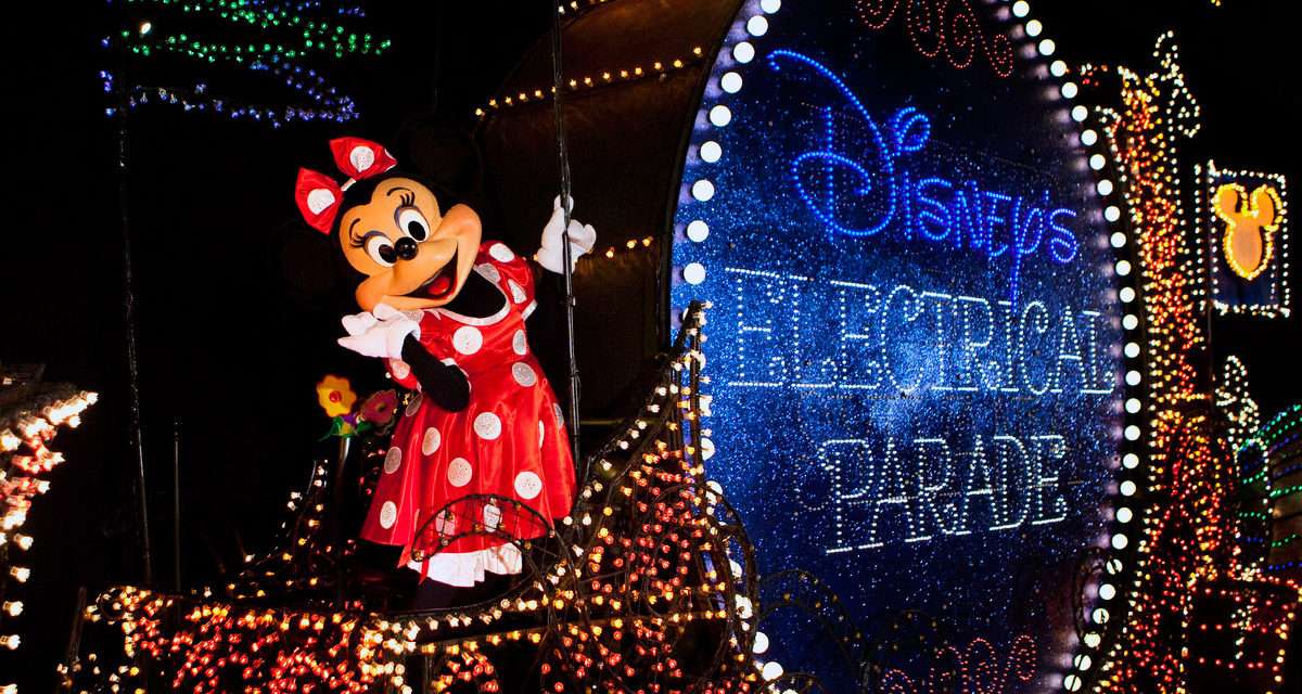 Watch #DisneyParksLIVE Stream of Main Street Electrical Parade from Magic Kingdom Park