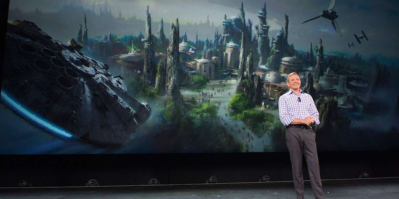 Star Wars-Themed Lands at Disney Parks Set to Open in 2019