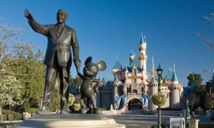 Video Guide to Disneyland Park