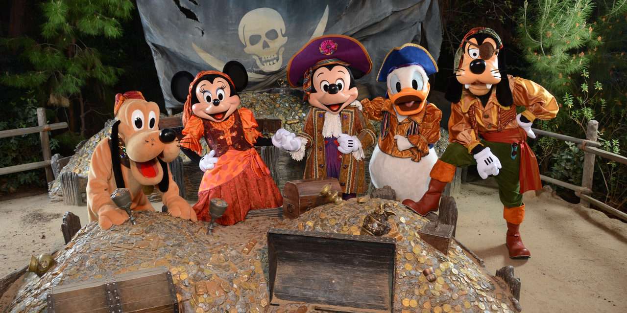 Ahoy! Pirate-Themed Photos from Disney PhotoPass Service