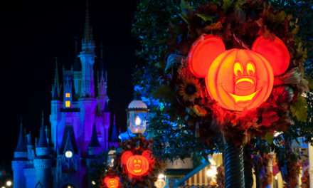 Dining Reservations Now Available during Holiday Parties at Magic Kingdom
