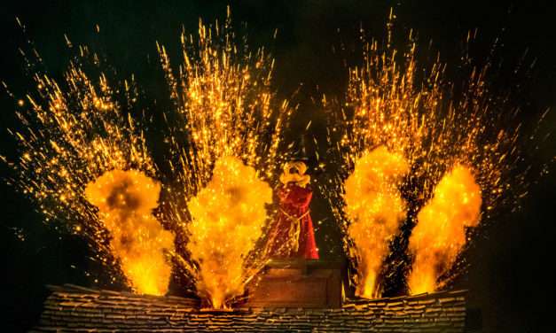 Cool Down with the Hottest Show at Disneyland Park – ‘Fantasmic!’