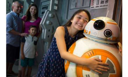 #DisneyKids: BB-8 Charms Little Ones at Disney’s Hollywood Studios