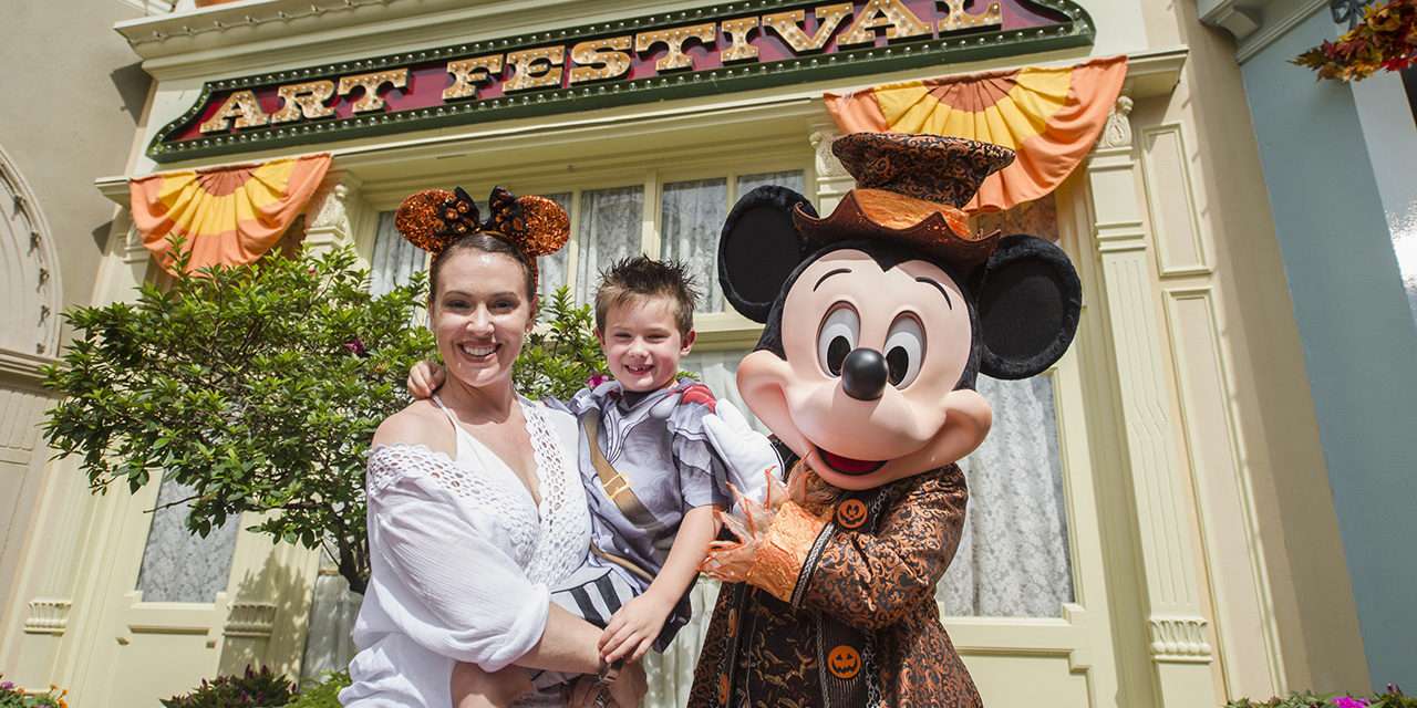 Actress Alyssa Milano Kicks off Fall at the Walt Disney World Resort
