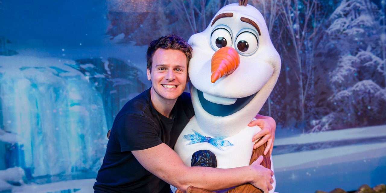 ‘Olaf’s Frozen Adventure’ Actor Jonathan Groff Visits Walt Disney World Resort