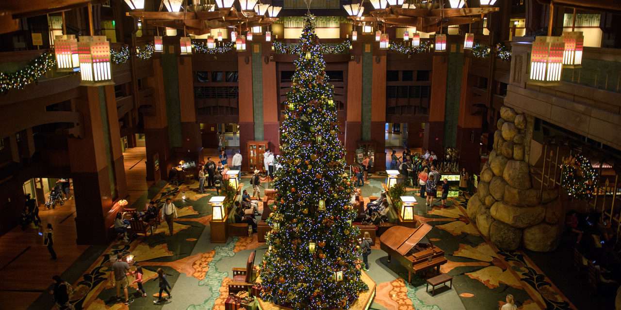 Six Ways to Celebrate the Holidays at the Hotels of the Disneyland Resort