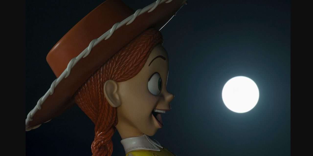 Rare ‘Super Blue Blood Moon’ Dazzles at Toy Story Land