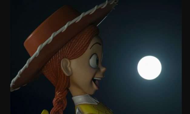 Rare ‘Super Blue Blood Moon’ Dazzles at Toy Story Land
