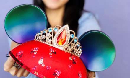 #DisneyFamilia: Elena Ear Hat + Purple Wall = Perfección!