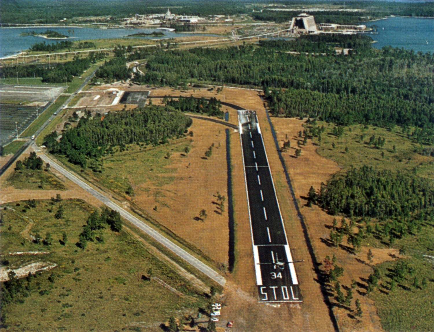 The short life of Walt Disney World’s only Airport Mickey News