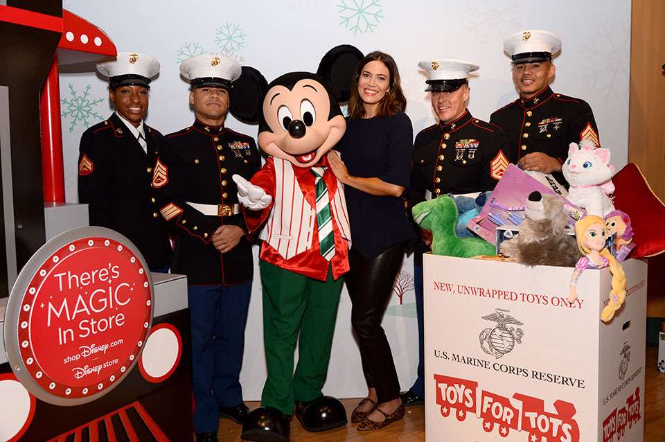 shopDisney.com | Disney Store Kicks Off Toys for Tots with the Help of Mandy Moore