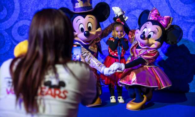 “Disneyland Paris Honors World Wish Day with Heartwarming Celebrations”