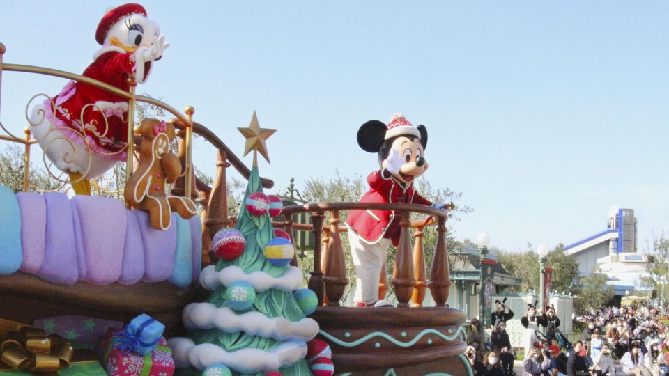 Tokyo Disney Resort Experiences Temporary Power Outage: A Magical Adventure Interrupted