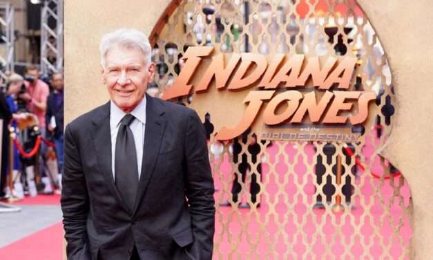 “Harrison Ford Honored at Disney’s D23 Expo: A Tale of Legacy, Friendship, and Gratitude”